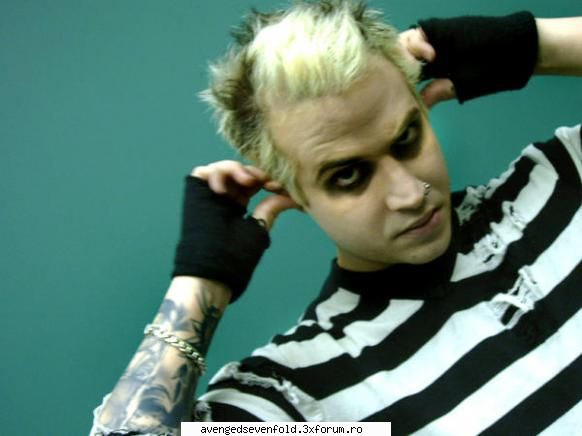Johnny Christ picts - asta e jos palaria...!!! - Johnny Christ