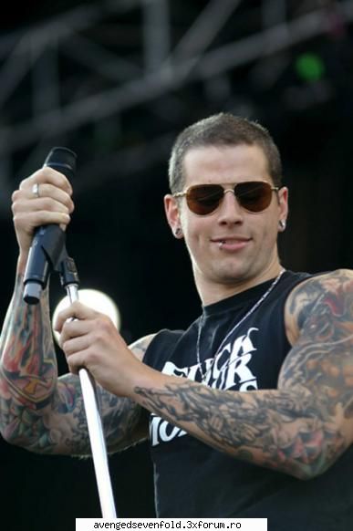 M.Shadows picts - black*heart - M.Shadows