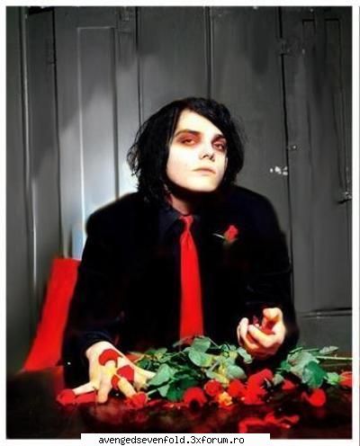 My Chemical Romance - azi i-am vazut pe music max... sau ceva in - other bands