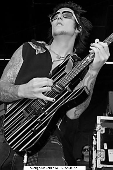Synyster Gates picts - plagued_love - Synyster Gates
