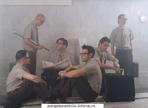 rammstein love 'em :x:x:x:x:x till varsta tata..deci tati nr.2 piesa mea favorita este klavier