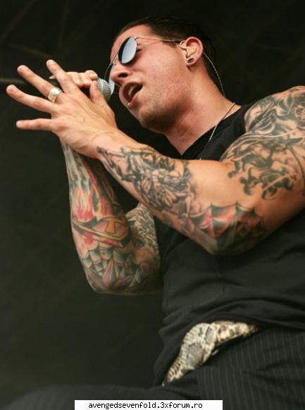 poze cu A7X - ooo...asta ma rupe - Despre A7X