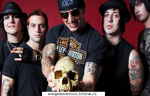 poze cu A7X - e super tare noul look...dar cred k lu' zacky ii - Despre A7X