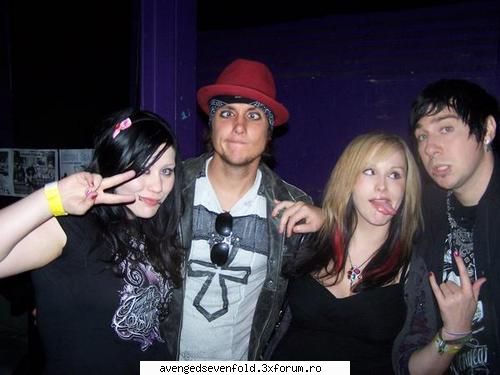 poze funny cu A7X - the gang mah fratilor!!! - Despre A7X
