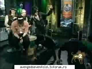 poze funny cu A7X - this one i love!! - Despre A7X