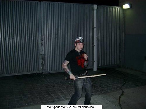 poze funny cu A7X - who's messing with zack? - Despre A7X