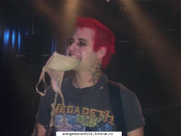 poze funny cu A7X - plagued_love - Despre A7X
