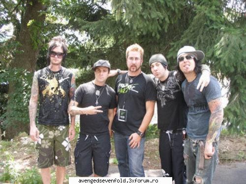 poze funny cu A7X - plagued_love - Despre A7X